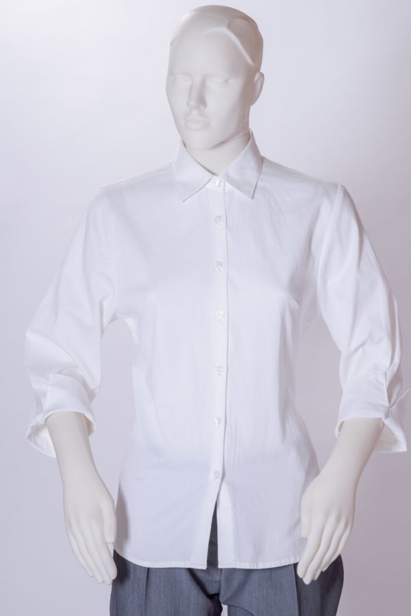 camicia donna slim, collo tipo uomo. Manica 3/4